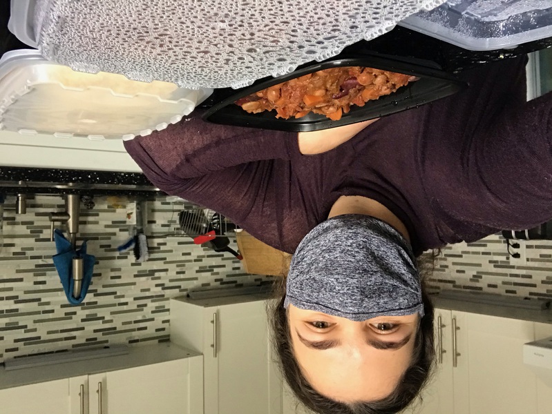 Randomly selected image of volunteers and/or meals