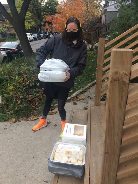 Randomly selected image of volunteers and/or meals