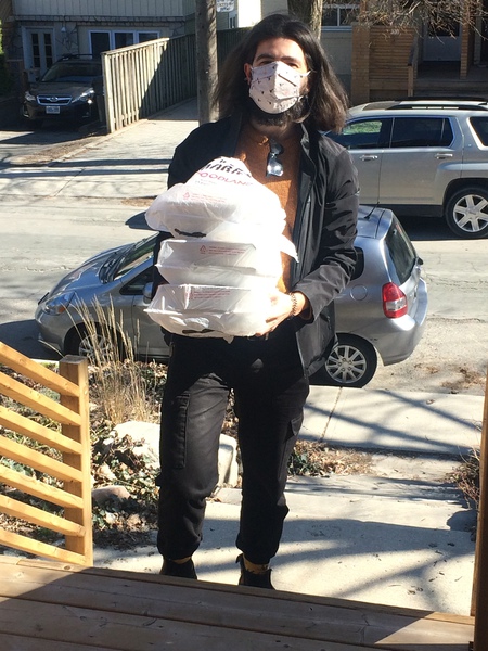 Randomly selected image of volunteers and/or meals