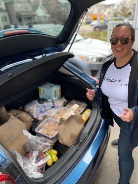 Randomly selected image of volunteers and/or meals